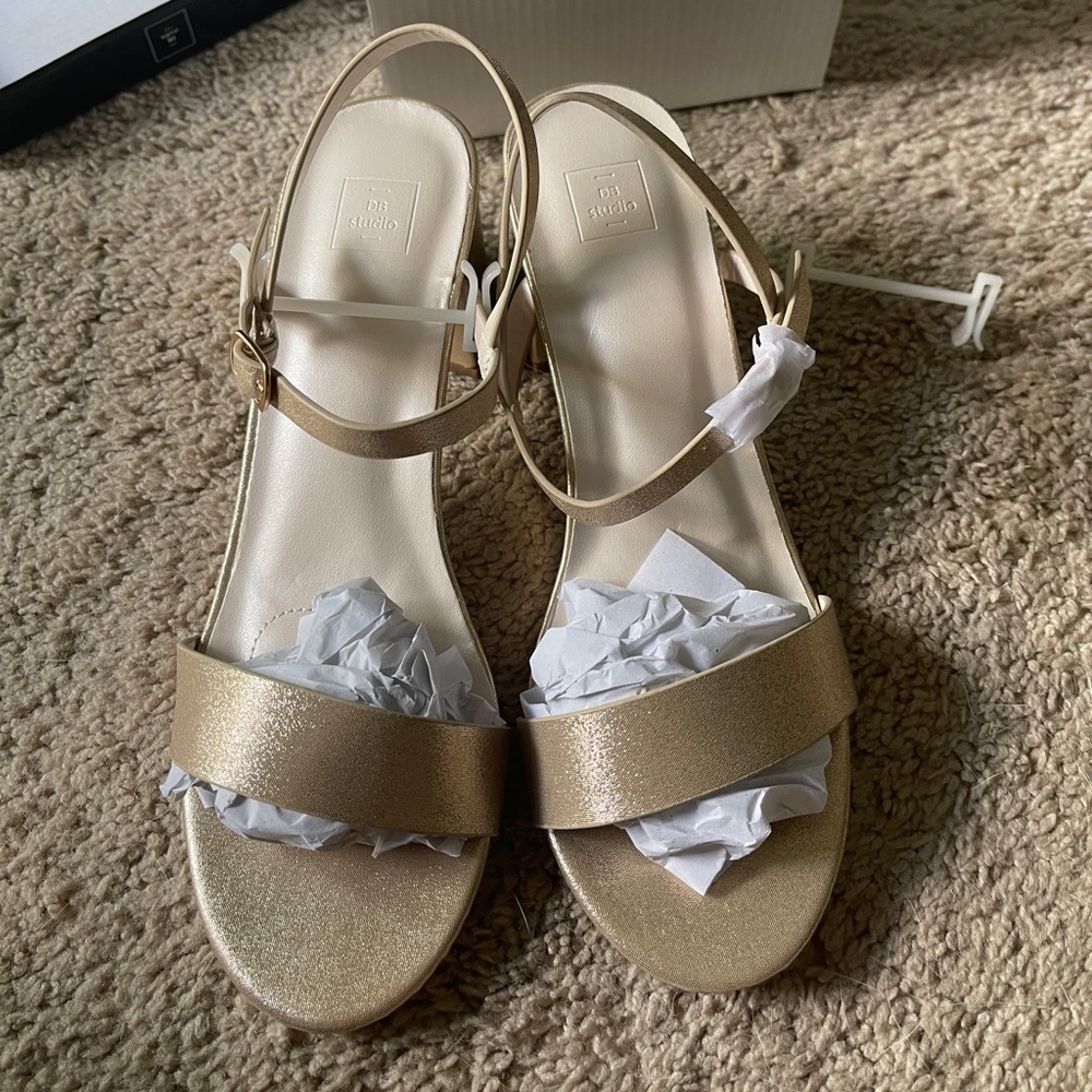 Brand new never worn
